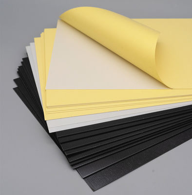 le PVC d'album photos de 0.8mm/de 1.5mm couvrent les feuilles Unfading de carton de PVC