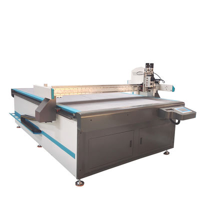 Découpeuse de oscillation de scellage de commande numérique par ordinateur pour le caoutchouc
